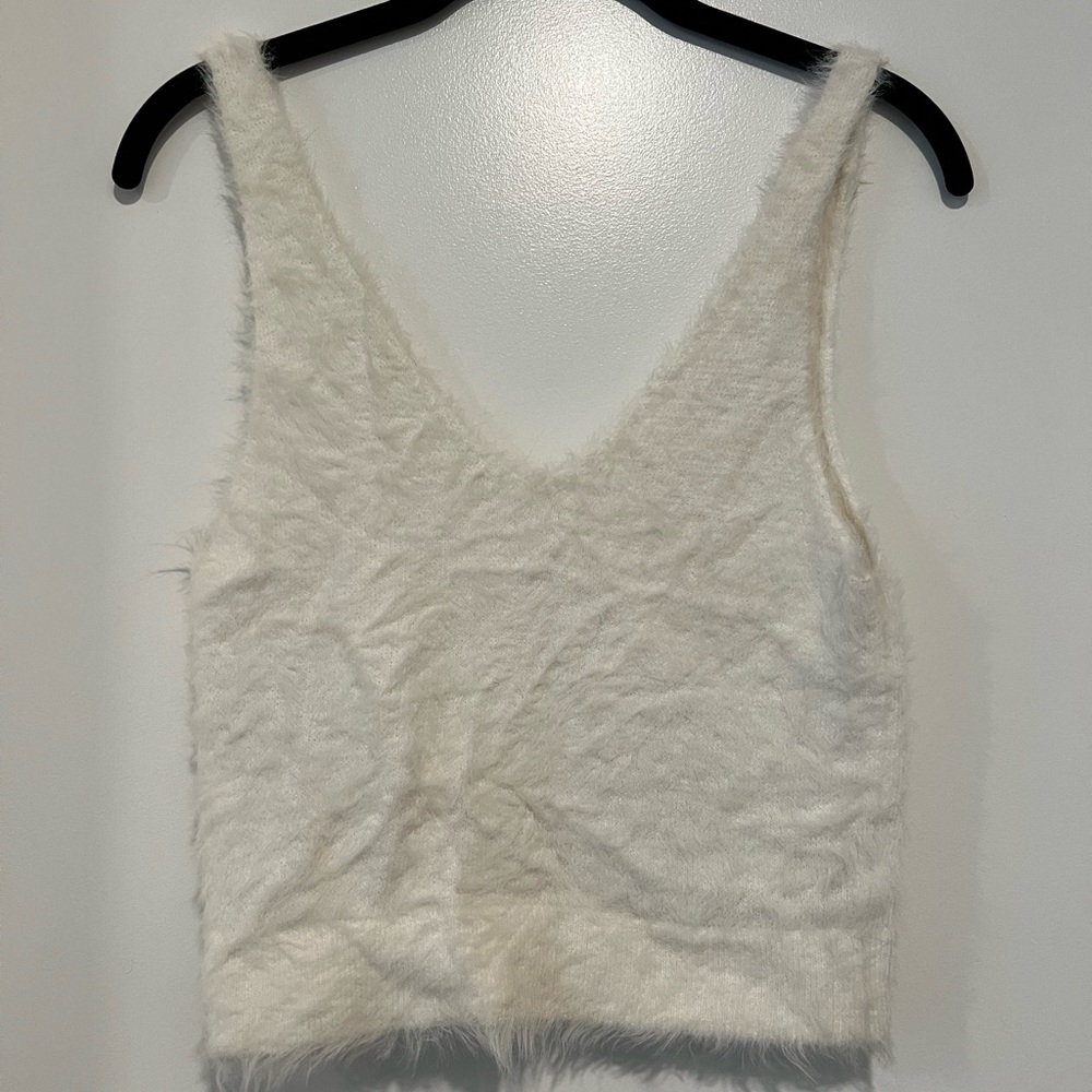 Fun fuzzy white/cream crop tank